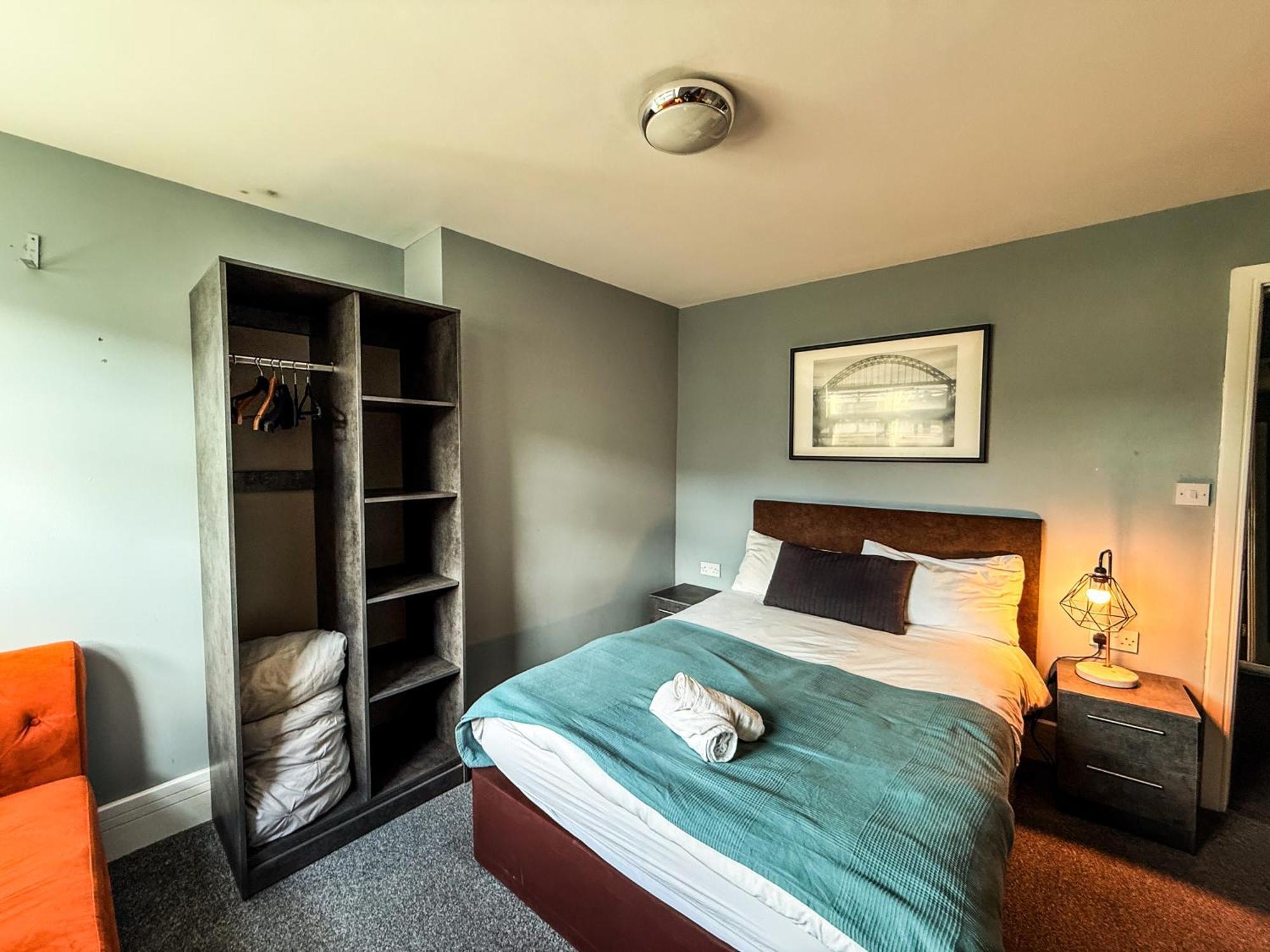 2 Bedroom Apartment In The Heart Of Newcastle - Spacious - Sleeps 7 Extérieur photo